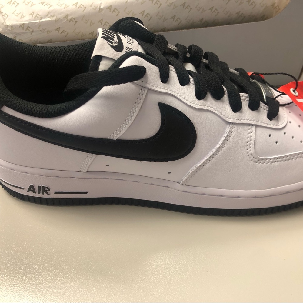 Nike Air Force 1 Low White Black